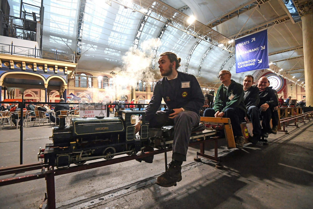 CuP Alloys making an exhibition of themselves!